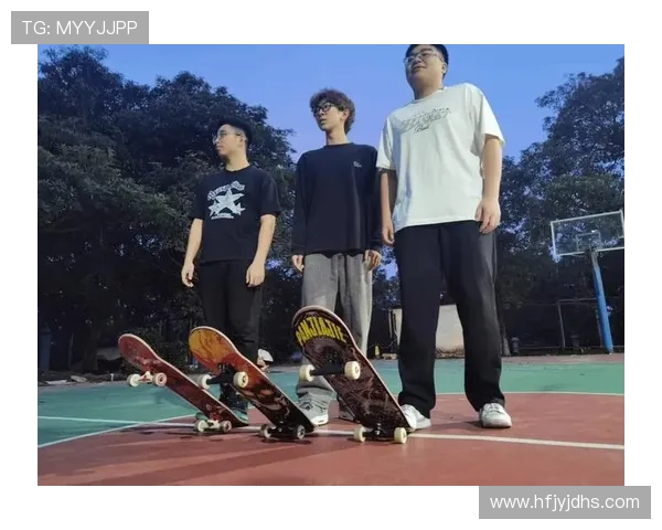 重庆滑板队的盯防体系与战术分析探讨滑板运动的竞技策略与团队协作